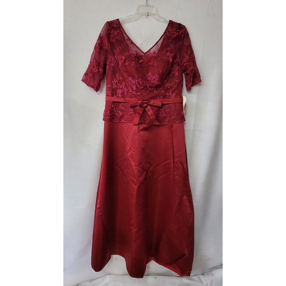 LanTing Bride Women's Formal Gown Dress Lace Overlay Sleeves Red 18W - Picture 1 of 16